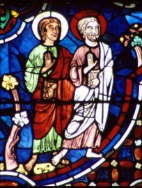 Два апостола - фрагмент витража Шартрского собора